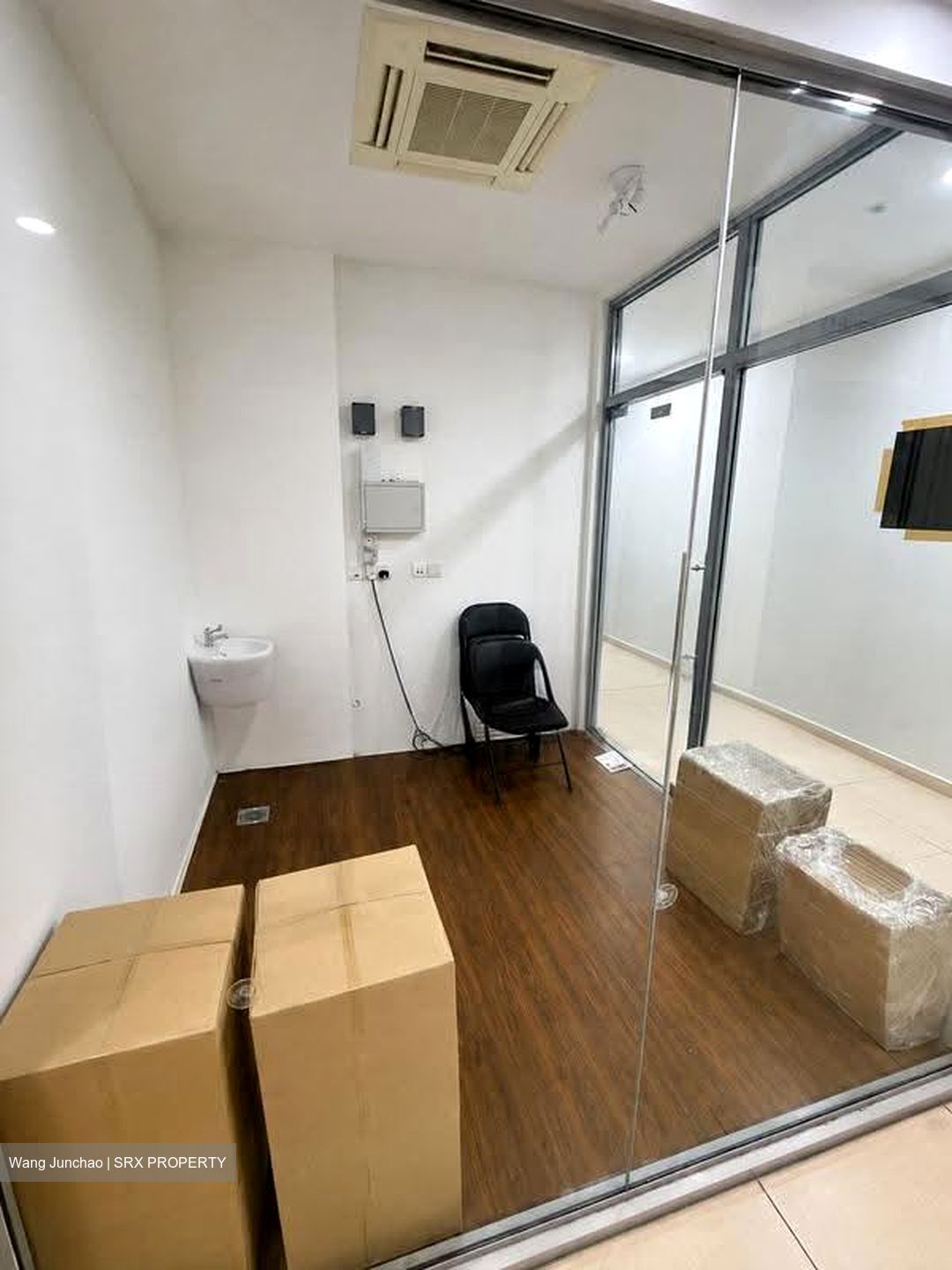 Suites @ Bukit Timah (D21), Shop House #610996011